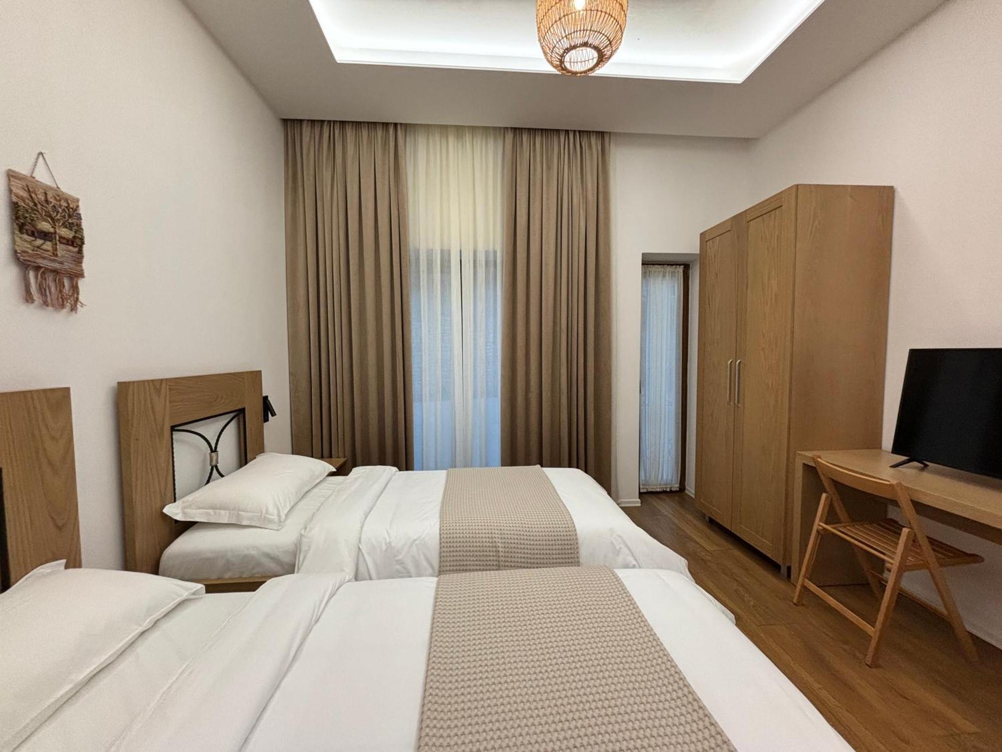 Tepelene Gle-Alb Agrotourism酒店 外观 照片